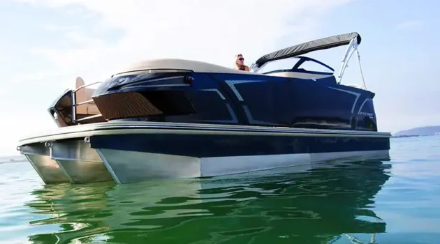 New 3 Pontoon Boat Faster Than Old 2 Pontoon Boat?