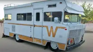 Should I Buy a 10 Plus Year Old Used Motorcoach?