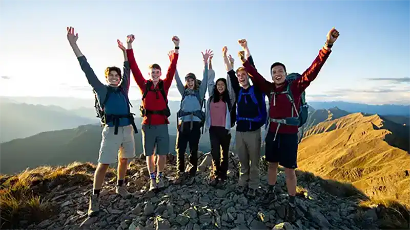 6 Ways to Make Hiking Fun for Students