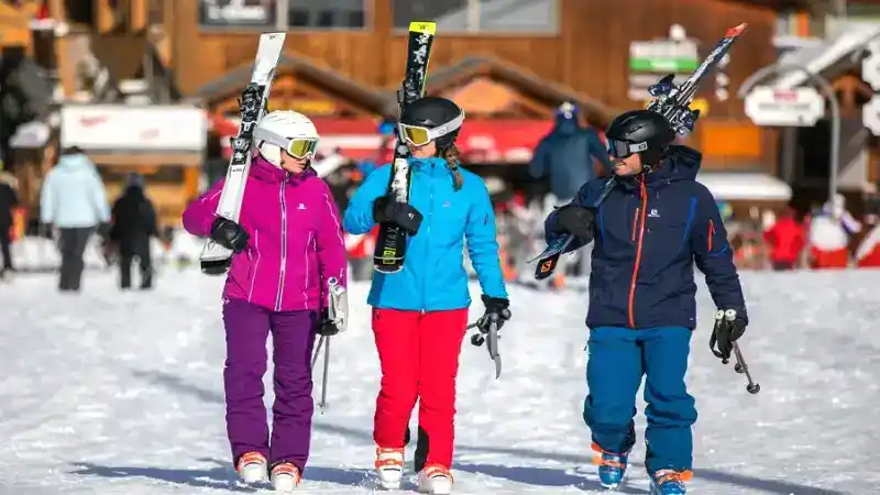 Best Time To Buy Skis To Get An Outstanding Deal