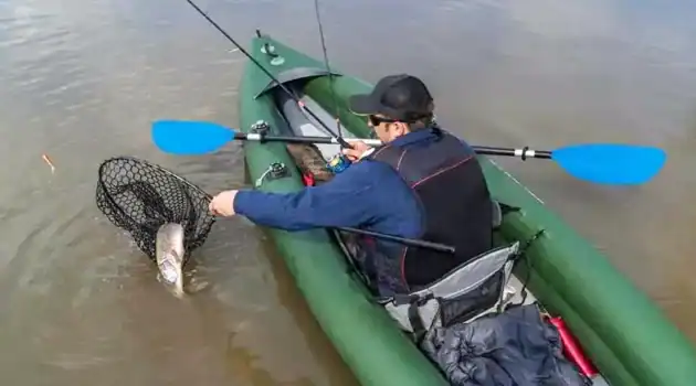 What Is The Best Life Jacket For Kayak Fishing?