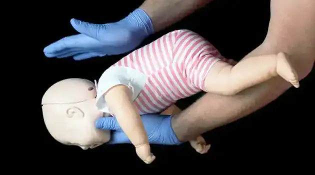 7 Swift Rescue Steps for a Choking Incident